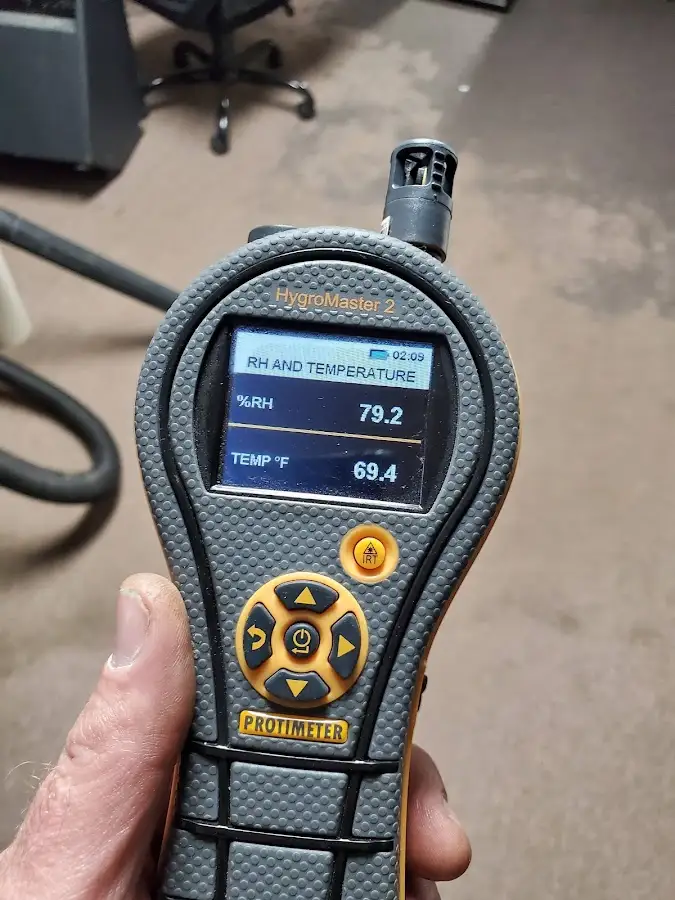 Moisture meter humidity assessment for Fire & Smoke Damage Restoration in Groveport